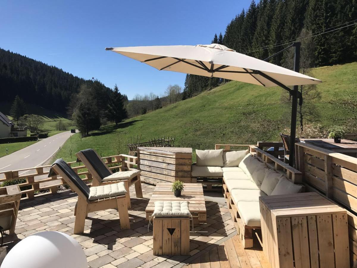 Berghotel Und Restaurant Kraeuter Chalet 푸르트완겐 외부 사진