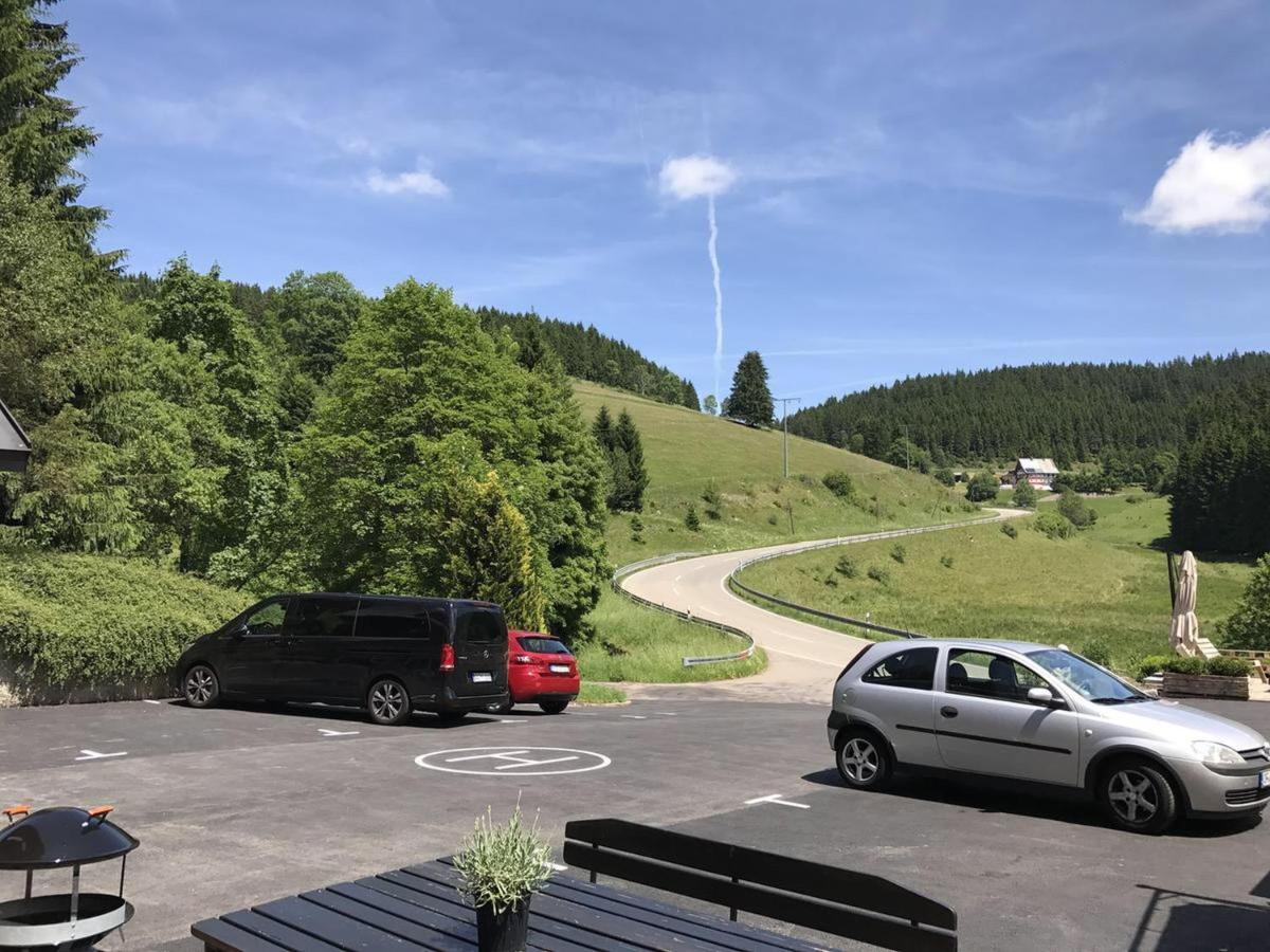 Berghotel Und Restaurant Kraeuter Chalet 푸르트완겐 외부 사진