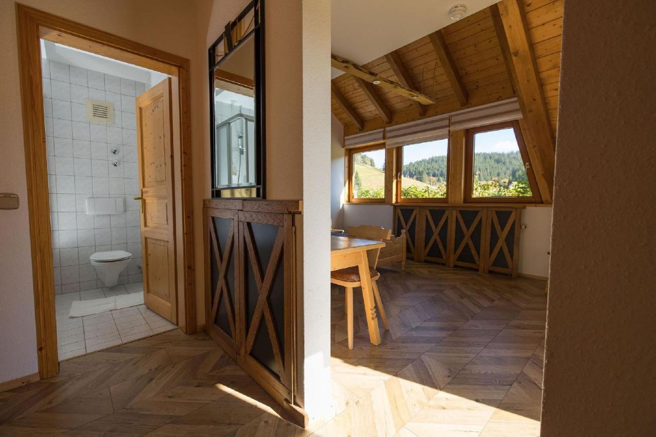 Berghotel Und Restaurant Kraeuter Chalet 푸르트완겐 외부 사진