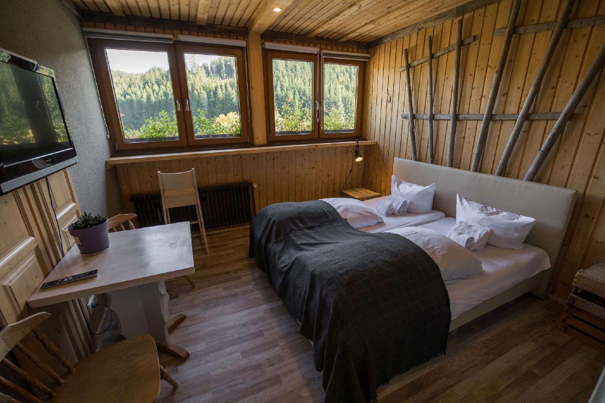 Berghotel Und Restaurant Kraeuter Chalet 푸르트완겐 외부 사진